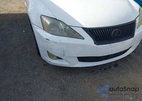 2009 Lexus Is 250 z USA, uszkodzony, nr VIN JTHBK262X95087279